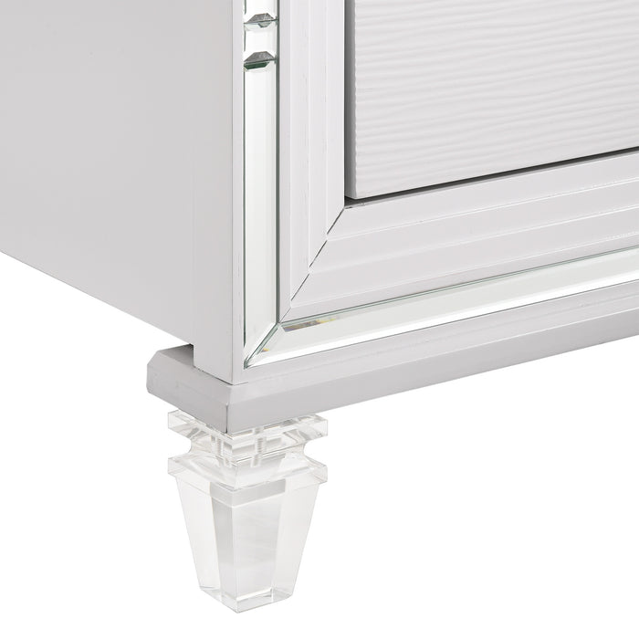 Twenty Nine Bed White