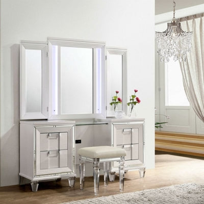 Elements International Twenty Nine Vanity Set in White image